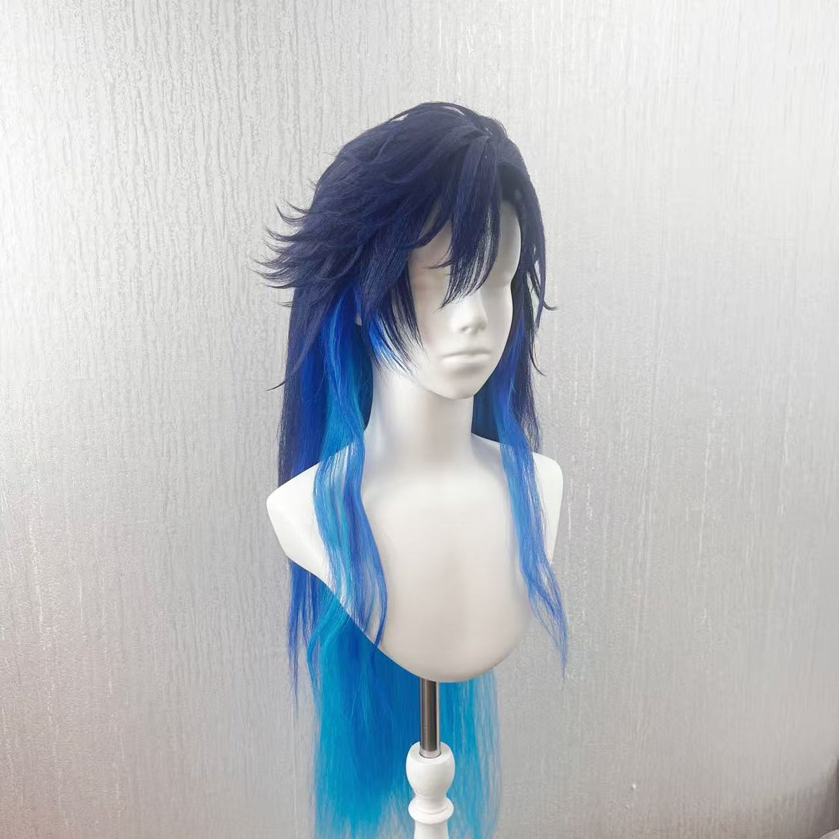 Da Siming Gradient Blue Long Cosplay Wig | Fluffy Layered Pre-Styled Wig for Game Character Cosplay, Comic Con & Halloween Outfit