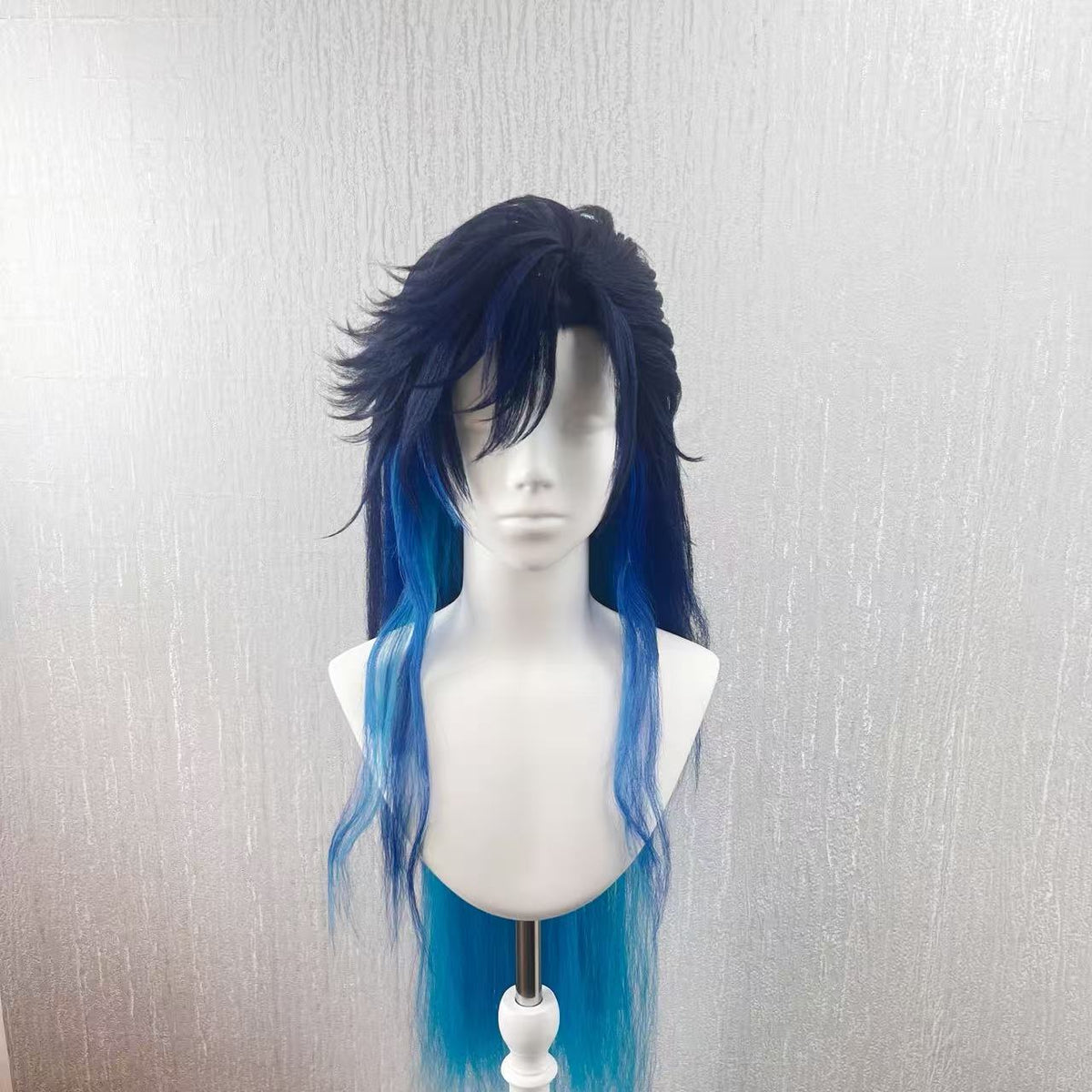 Da Siming Gradient Blue Long Cosplay Wig | Fluffy Layered Pre-Styled Wig for Game Character Cosplay, Comic Con & Halloween Outfit