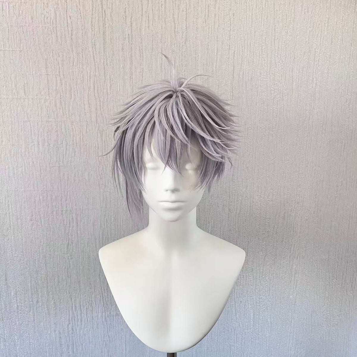 Qin Wu Cosplay Wig from The Ghost Hunter After Story – Handmade Silver Gray Short Anime Wig