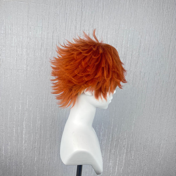 Haikyuu!! Shoyo Hinata Cosplay Wig, manually fluffed and shaped, suitable for Halloween events, comic conventions, role-playing performances and portrait photography.