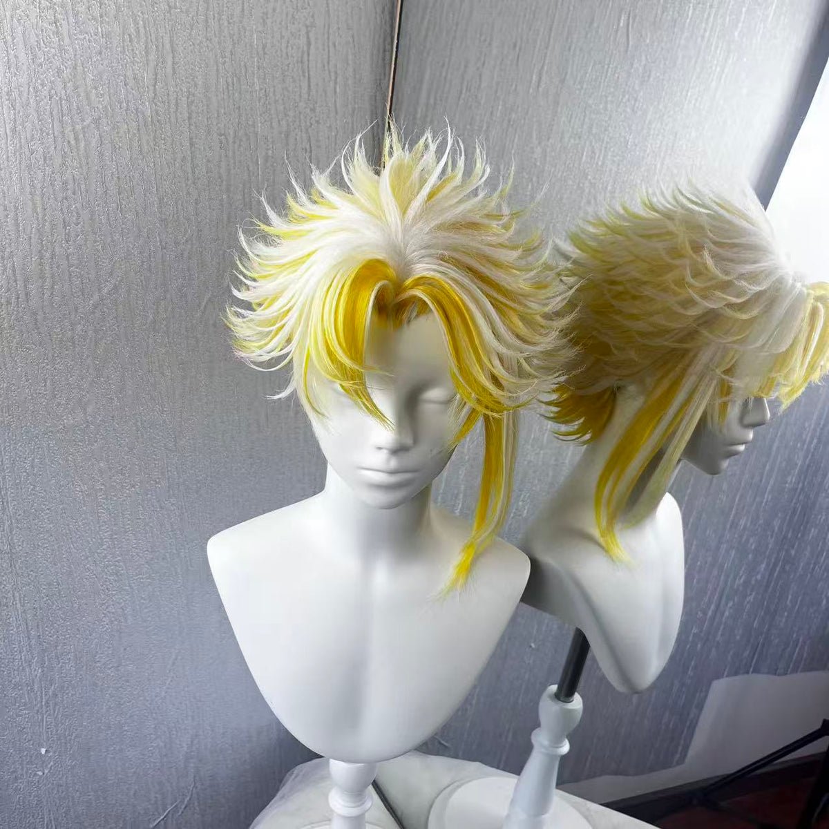 ao Short Cosplay Wig | Hand Pre-Styled Fluffy Layered Wig for Game Character Cosplay, Comic Con & Halloween Costume