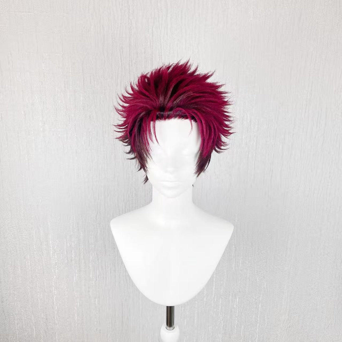 Demon Slayer Kamado Tanjiro Cosplay Wig, Perfect for Halloween, Comic Con and Shooting
